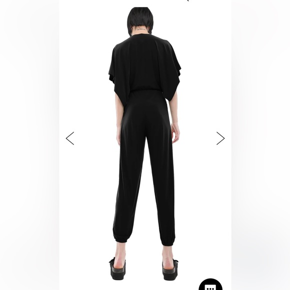 NWOT-Norma Kamali rectangle jog Womens Black V-Neck Short Sleeve Jumpsuit-XS - Picture 10 of 10